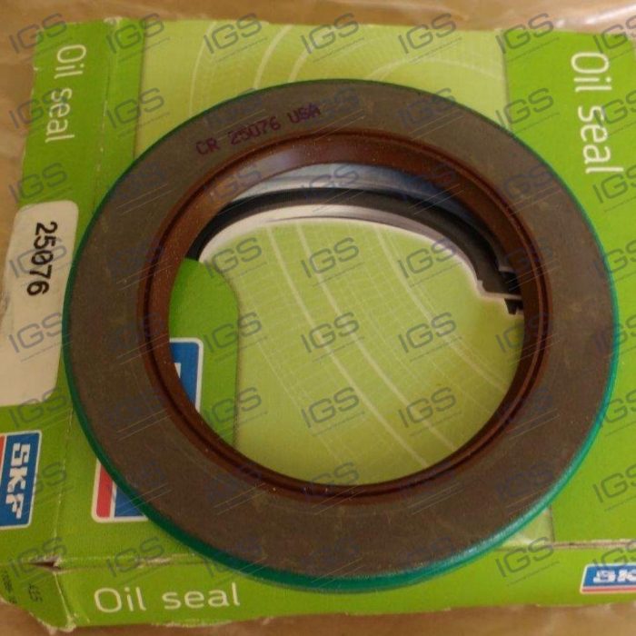 CR 25076 Retentor SKF